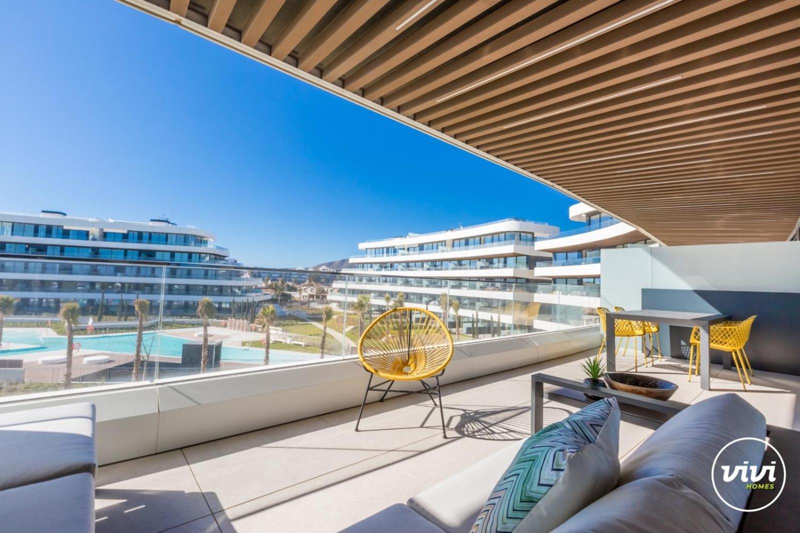 Vivi Homes - Bambu Pool, Gym, Sauna & * Torremolinos